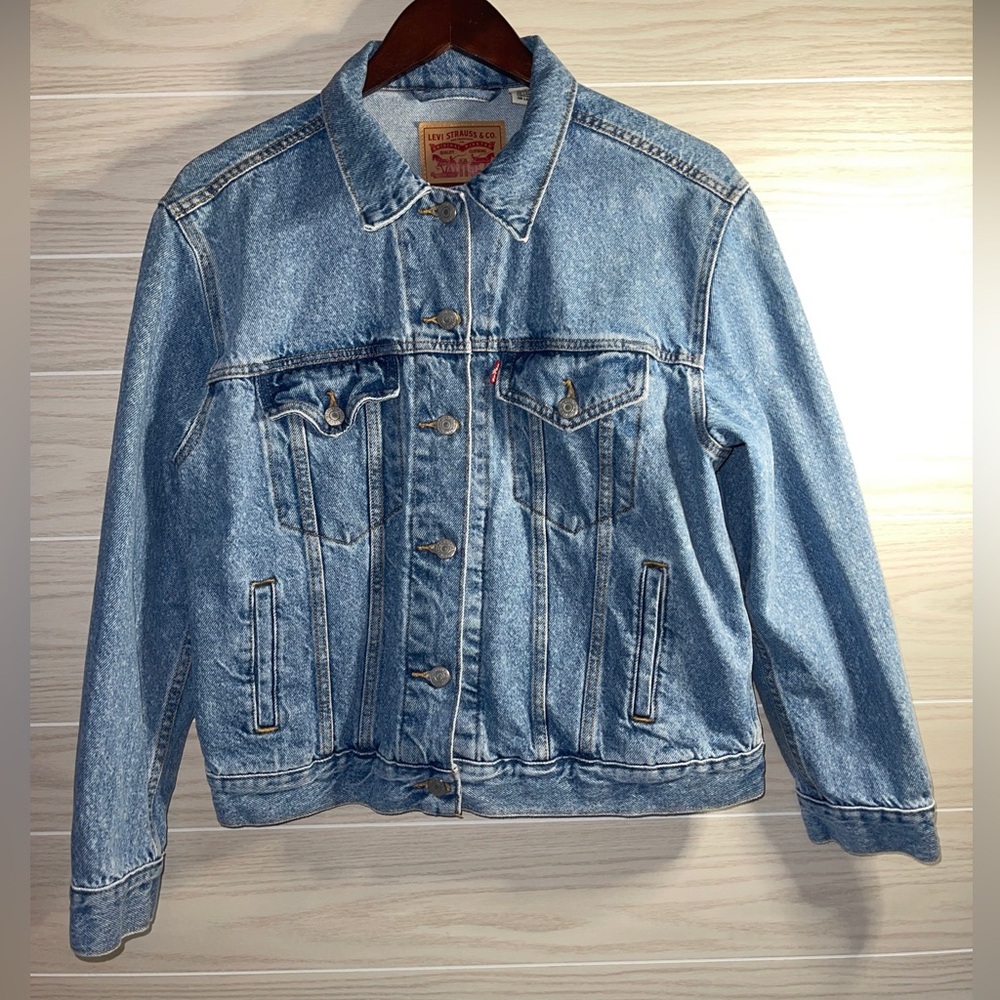 Womens Levis Strauss Trucker Jean Jacket Destroyed Denim WPL 423 Sz Large